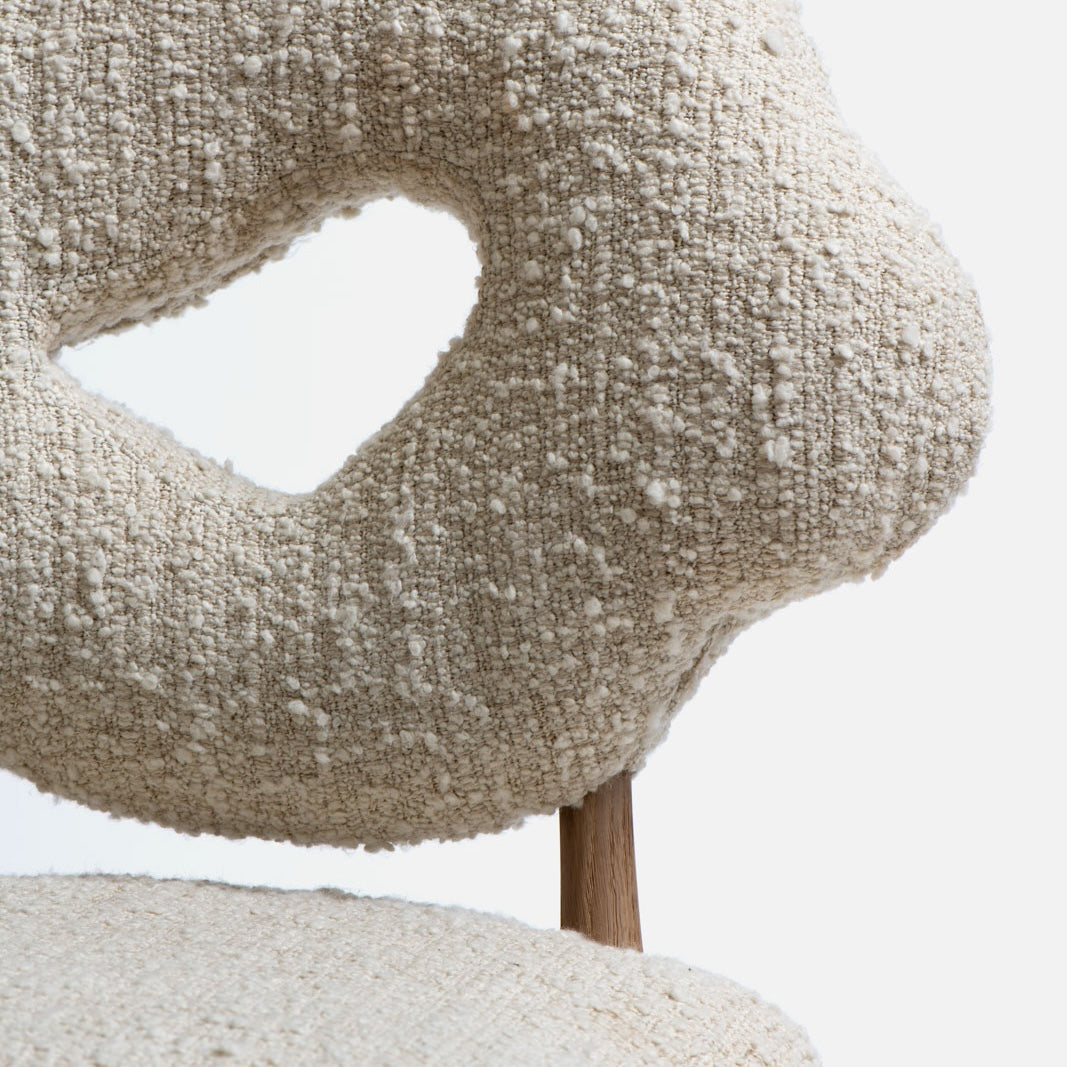 Cloud stratus chair