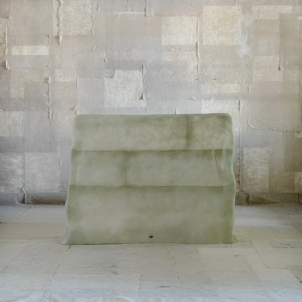 Formless Cabinet